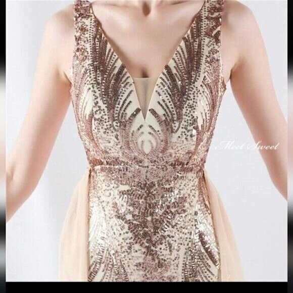 Gold, Double V, Beaded Back, Draped Skirt, Contrast Sequined Mermaid Gown - Picture 6 of 16